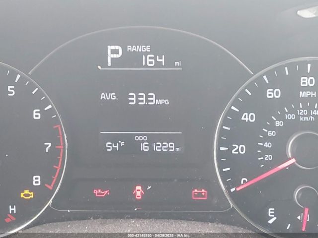 3KPFK4A75HE061483 KIA FORTE LX