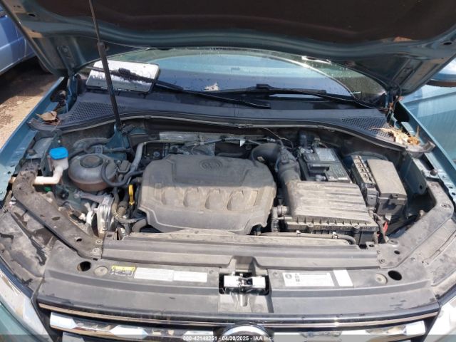 3VV0B7AX2KM118969 Volkswagen Tiguan 2.0t S