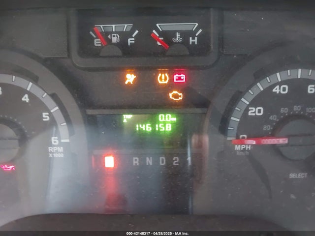1FTNE2EW3EDA31341 Ford E-250 Commercial