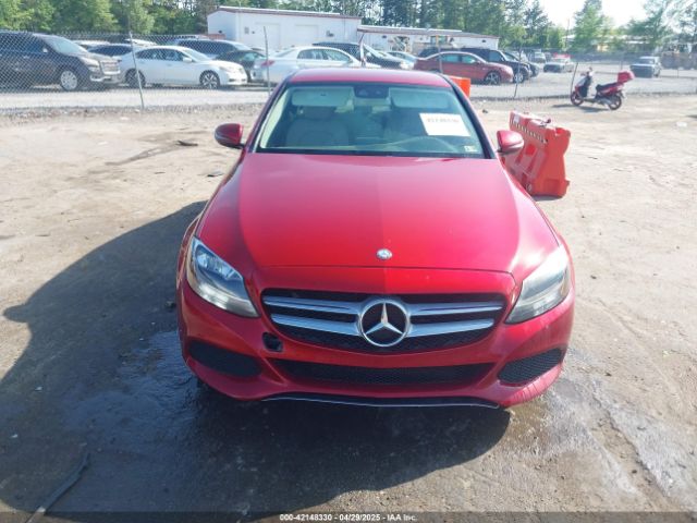 55SWF4JB9GU122592 Mercedes-Benz C 300 Luxury/sport