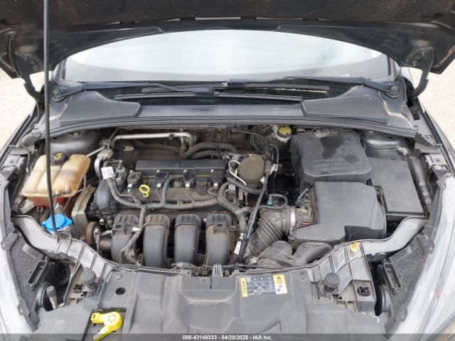 1FADP3K26FL269811 Ford FOCUS SE