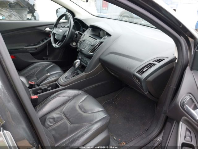 1FADP3K26FL269811 Ford FOCUS SE