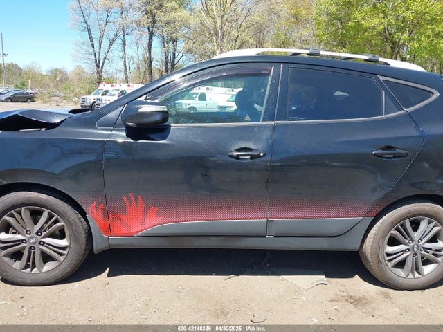 Hyundai Tucson Walking Dead Edition 2014 KM8JUCAG9EU937236 Image 13