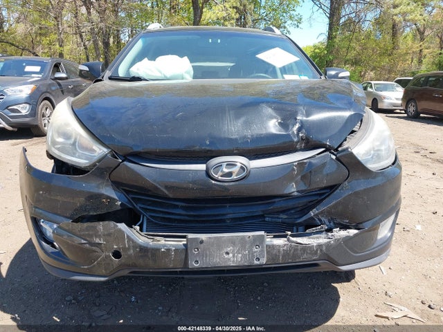 Hyundai Tucson Walking Dead Edition 2014 KM8JUCAG9EU937236 Image 6