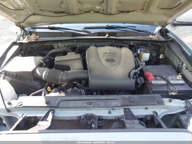 3TMCZ5AN5NM518961 Toyota Tacoma Sr5 V6