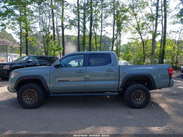 3TMCZ5AN5NM518961 Toyota Tacoma Sr5 V6