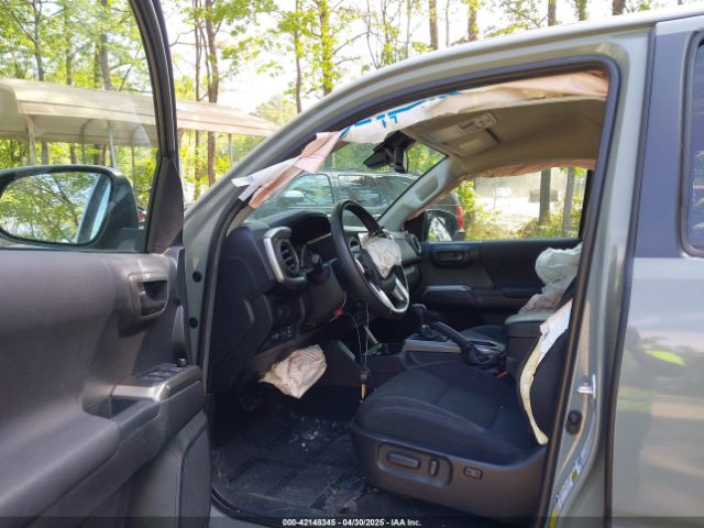 3TMCZ5AN5NM518961 Toyota Tacoma Sr5 V6