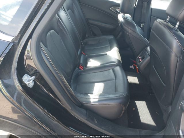 1C3CCCEG4FN512646 Chrysler 200 C