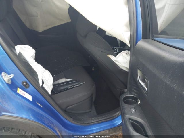 NMTKHMBX0JR038764 Toyota C-HR XLE