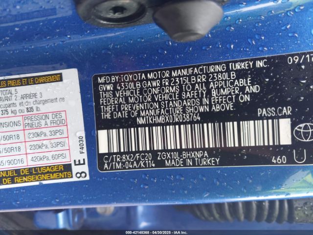 NMTKHMBX0JR038764 Toyota C-HR XLE