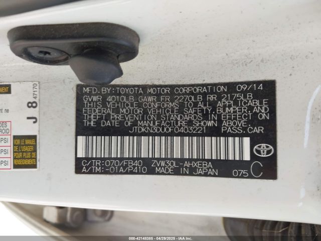 JTDKN3DU0F0403221 Toyota Prius Three