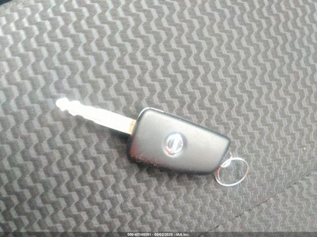 JN1BJ1CP1KW525477 Nissan Rogue Sport S