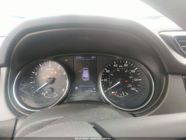 JN1BJ1CP1KW525477 Nissan Rogue Sport S