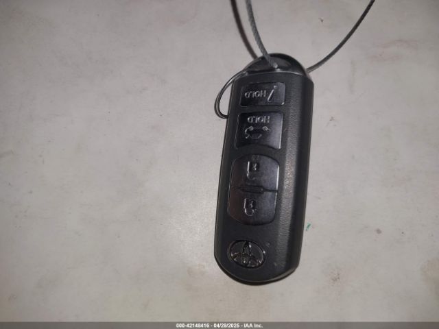 3MYDLBYVXHY166727 Toyota YARIS IA