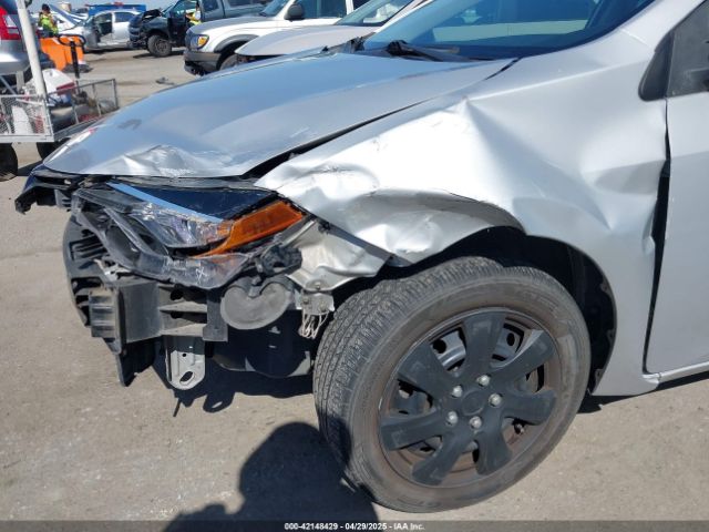2T1BURHE5HC853500 Toyota COROLLA LE