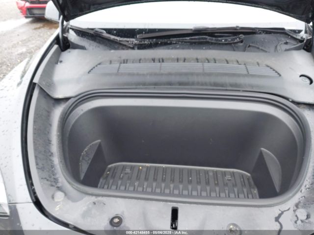 7SAYGDEE0RA229691 Tesla Model Y Long Range Dual Motor All-wheel Drive