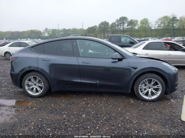 7SAYGDEE0RA229691 Tesla Model Y Long Range Dual Motor All-wheel Drive