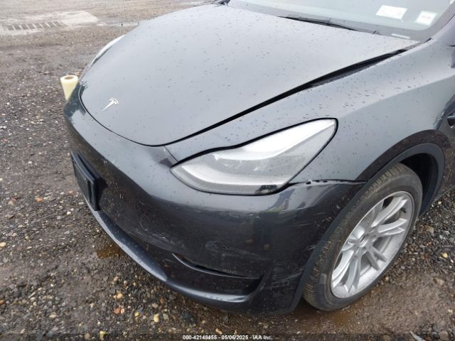 7SAYGDEE0RA229691 Tesla Model Y Long Range Dual Motor All-wheel Drive