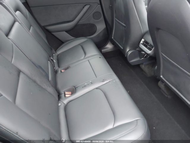 7SAYGDEE0RA229691 Tesla Model Y Long Range Dual Motor All-wheel Drive