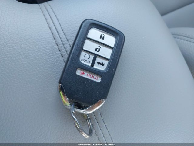 1HGCR3F99HA015954 Honda Accord Touring V6