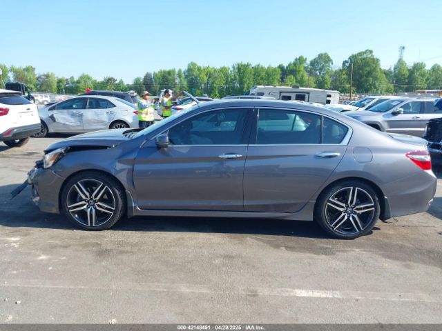 1HGCR3F99HA015954 Honda Accord Touring V6