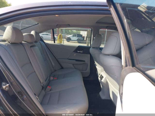 1HGCR3F99HA015954 Honda Accord Touring V6
