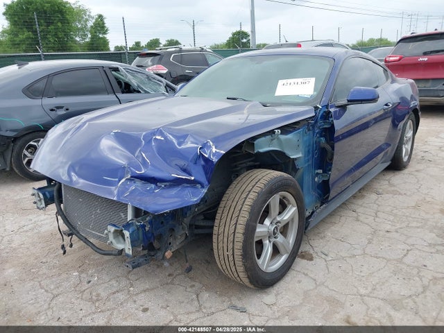 1FA6P8AM6G5302868 Ford Mustang V6