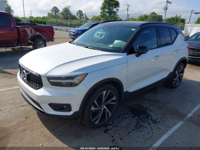 2019 VOLVO XC40 YV4AC2HM8K2084040 Photo 1