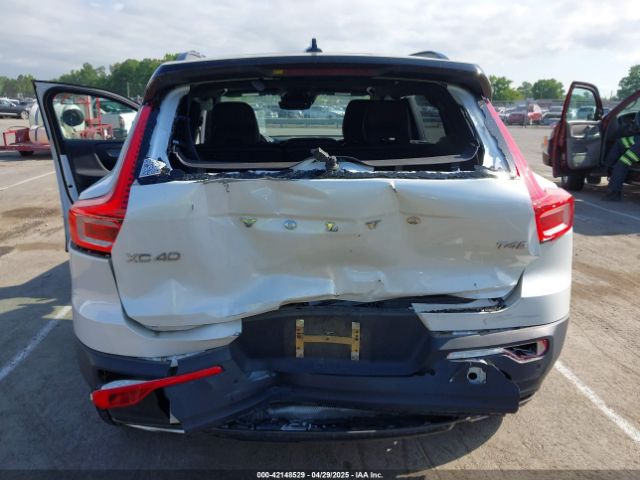 2019 VOLVO XC40 YV4AC2HM8K2084040 Photo 5