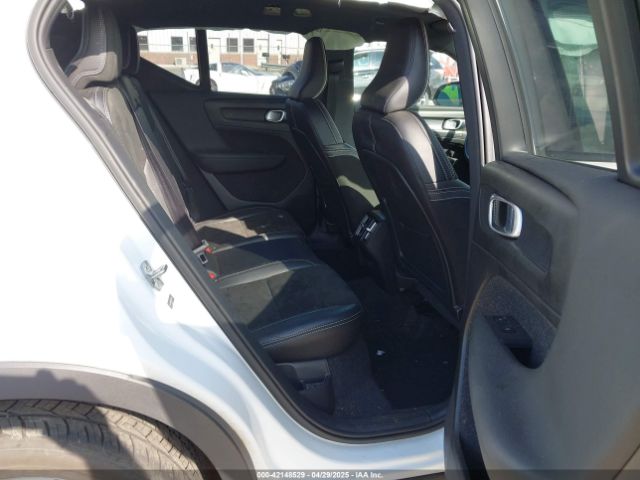 2019 VOLVO XC40 YV4AC2HM8K2084040 Photo 7