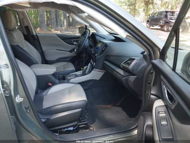 JF2SKAUCXMH569329 Subaru Forester Limited