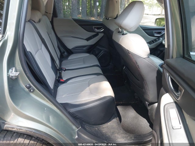 JF2SKAUCXMH569329 Subaru Forester Limited