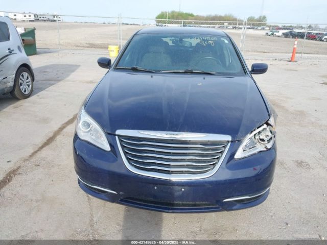2014 CHRYSLER 200 1C3CCBBB2EN128771 Photo 5