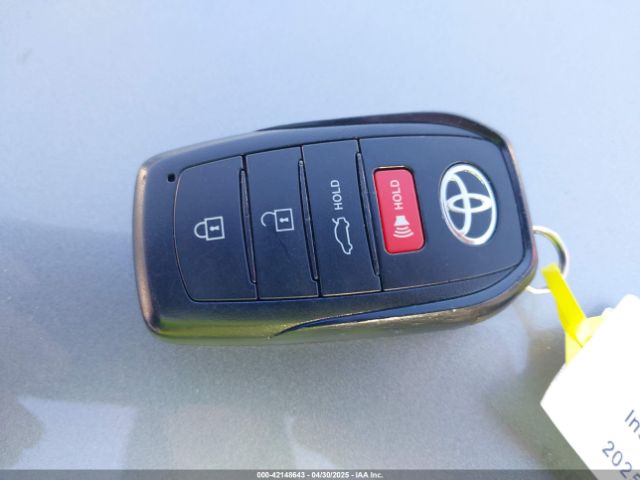 4T1DBADK9SU007596 Toyota CAMRY SE
