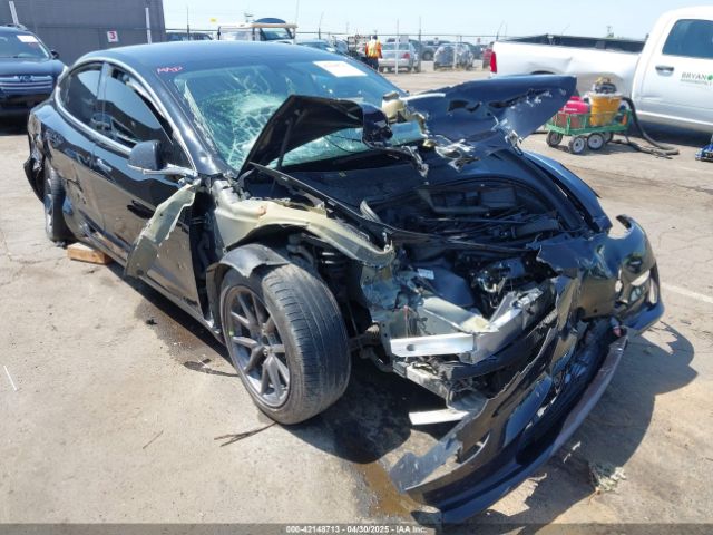 5YJ3E1EA2JF095525 Tesla Model 3 Long Range/mid Range