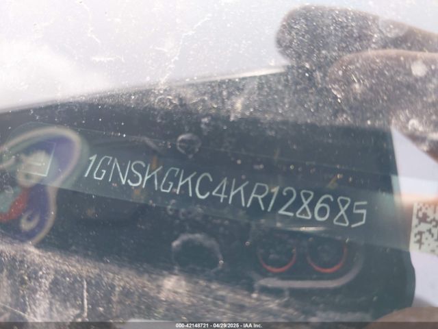 1GNSKGKC4KR128685 Chevrolet Suburban Ls