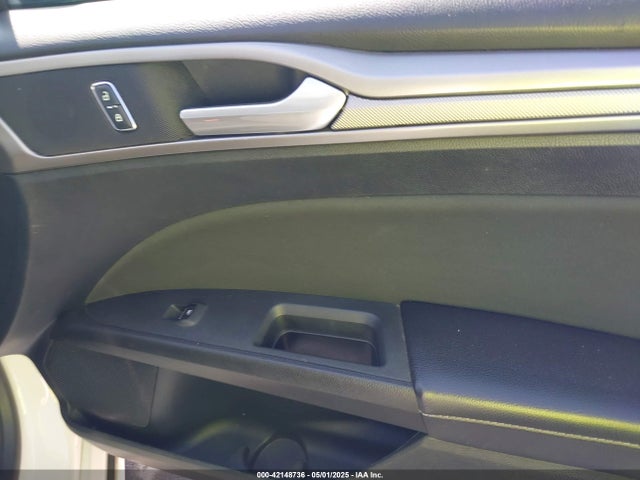 Ford 2018 2018 3FA6P0H70JR132853 Image 5
