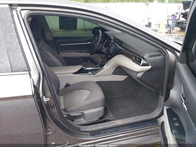 4T1C11AK9LU980000 Toyota CAMRY LE