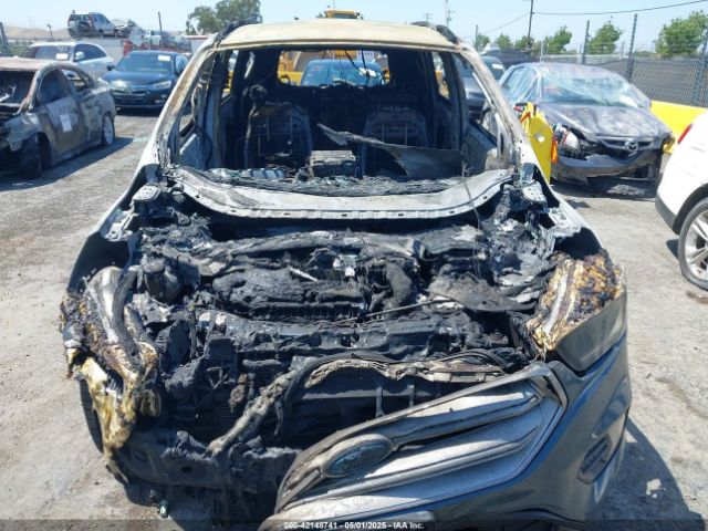 1FMCU9HD5JUC78749 Ford ESCAPE SEL