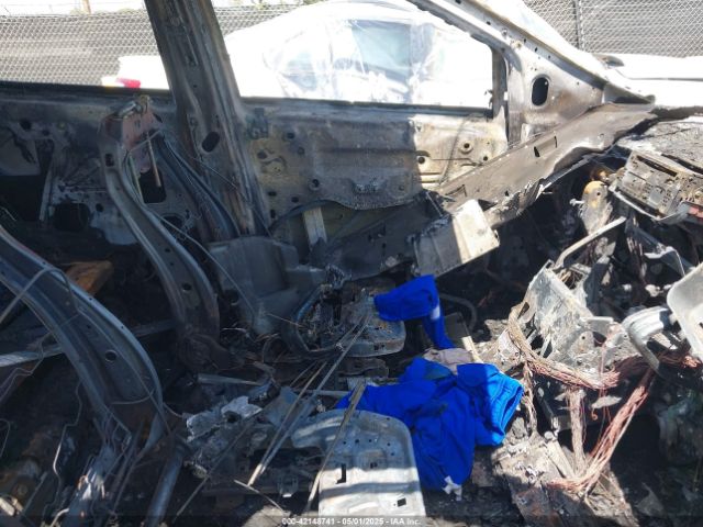 1FMCU9HD5JUC78749 Ford ESCAPE SEL
