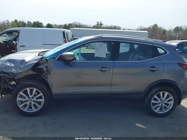 JN1BJ1BWXNW478981 Nissan Rogue Sport Sv Awd Xtronic Cvt