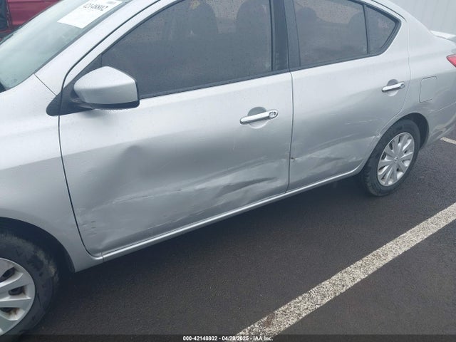 3N1CN7APXHK434131 Nissan Versa 1.6 Sv