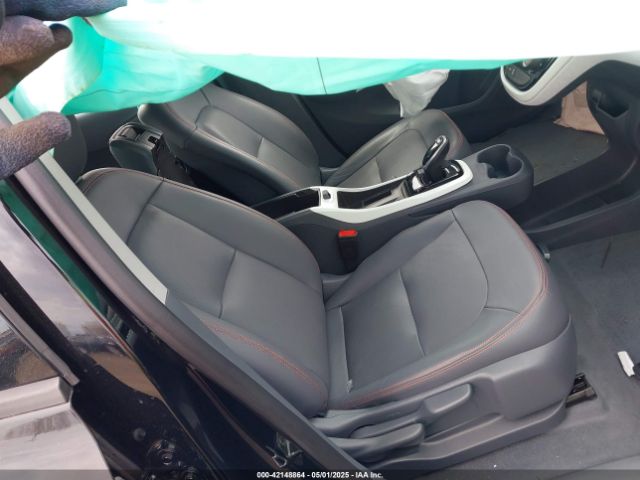 2021 CHEVROLET BOLT EV 1G1FZ6S04M4107625 Photo 4