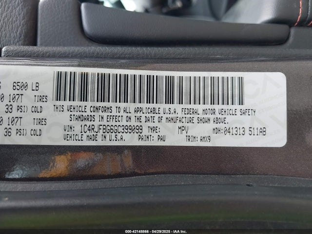 1C4RJFBG6GC399099 Jeep Grand Cherokee Limited 75th Anniversary