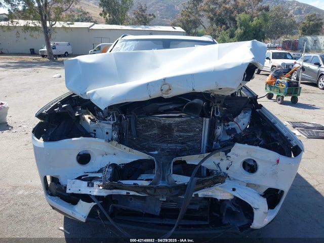 5UXKR2C58E0H31978 BMW 2014