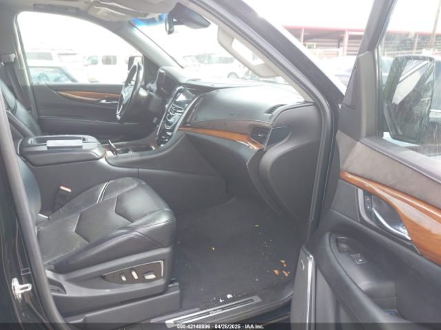 1GYS3SKJ9FR673465 Cadillac Escalade Esv Luxury