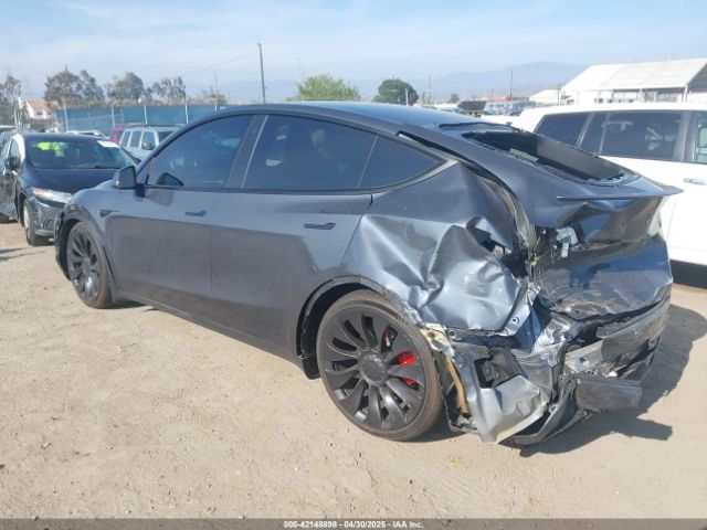 2022 TESLA MODEL Y 7SAYGDEF2NF543493 Photo 2