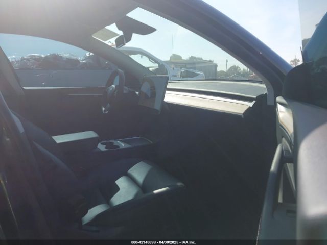 2022 TESLA MODEL Y 7SAYGDEF2NF543493 Photo 4