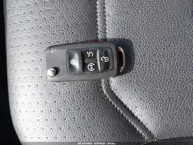2017 VOLKSWAGEN PASSAT 1VWGT7A31HC078219 Photo 10