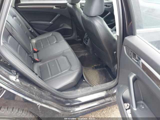 2017 VOLKSWAGEN PASSAT 1VWGT7A31HC078219 Photo 7